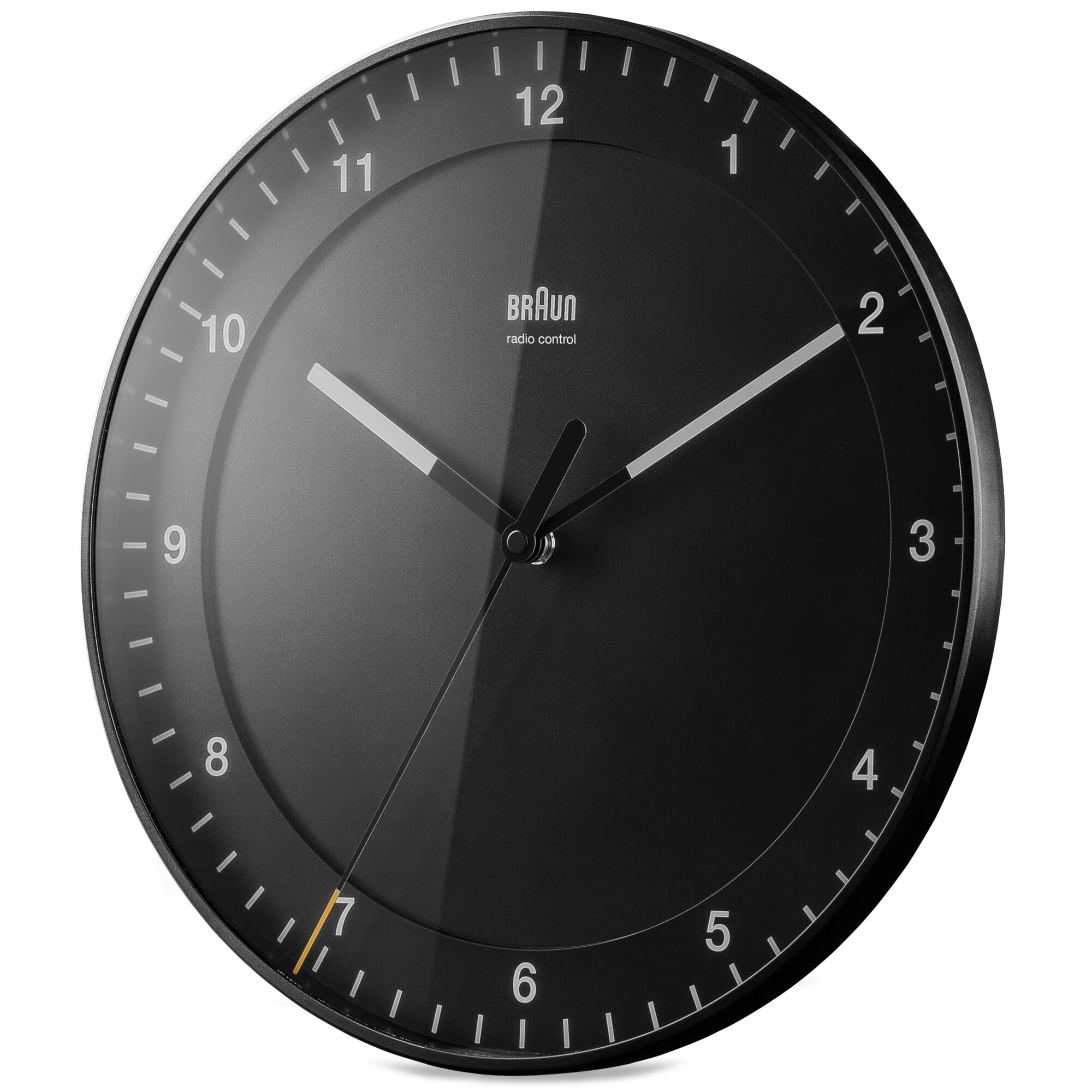 wall-clock-braun.jpg{preset}